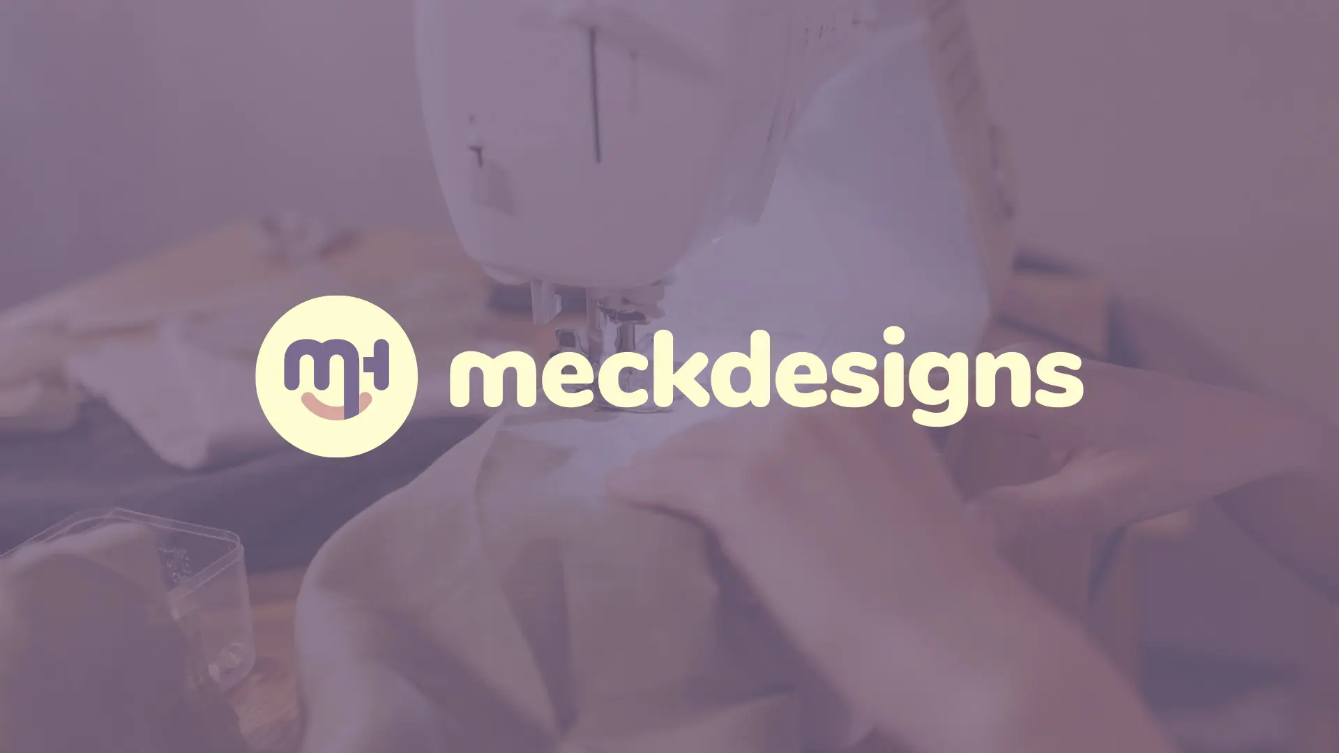 Meckdesign Logo on Background